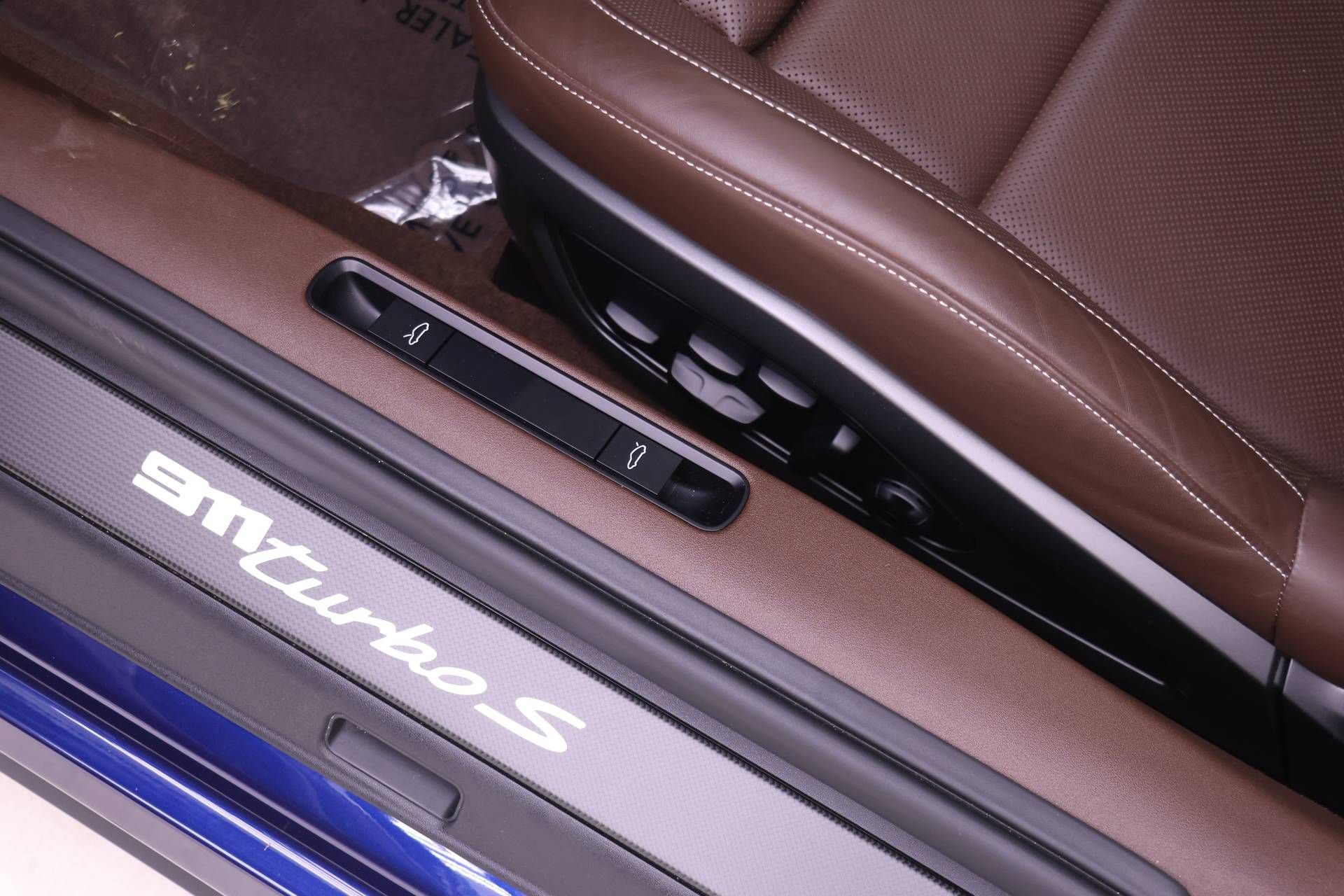 Certified 2021 Porsche 911 Turbo S AWD/4WD image 20