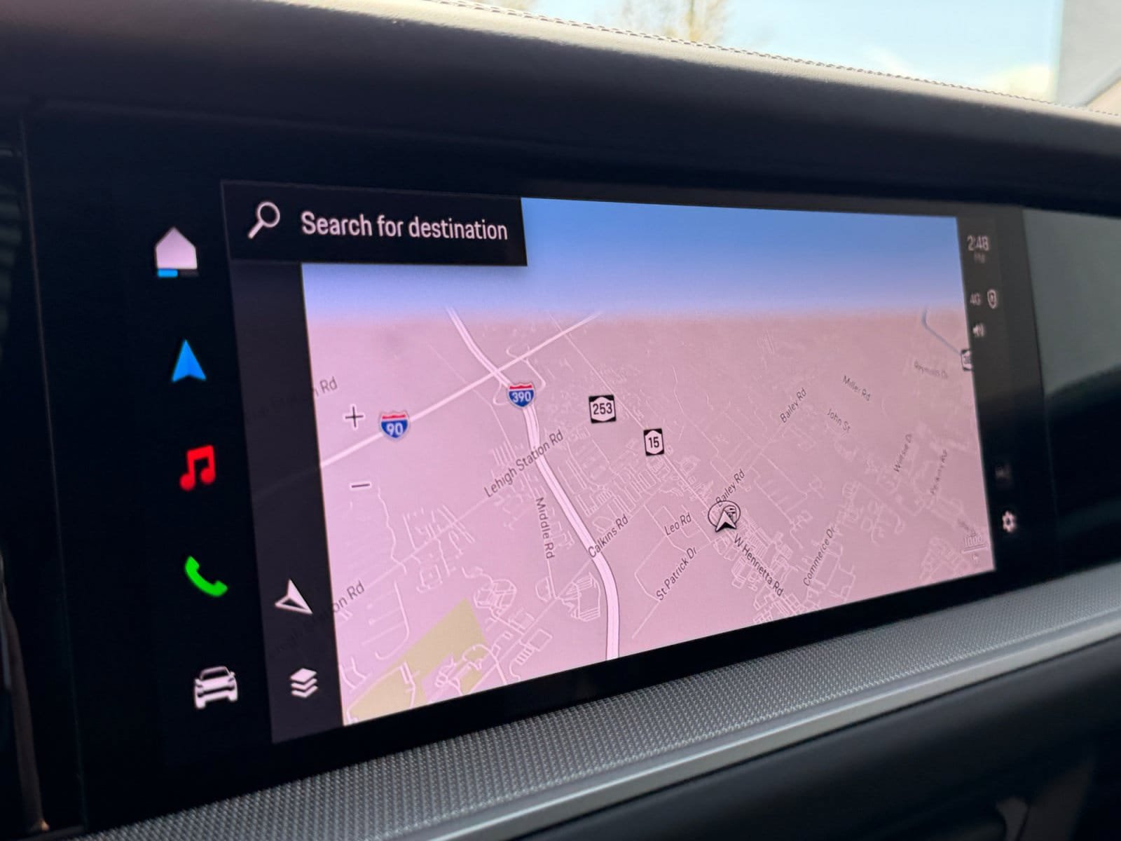Certified 2025 Porsche Cayenne AWD/4WD image 19