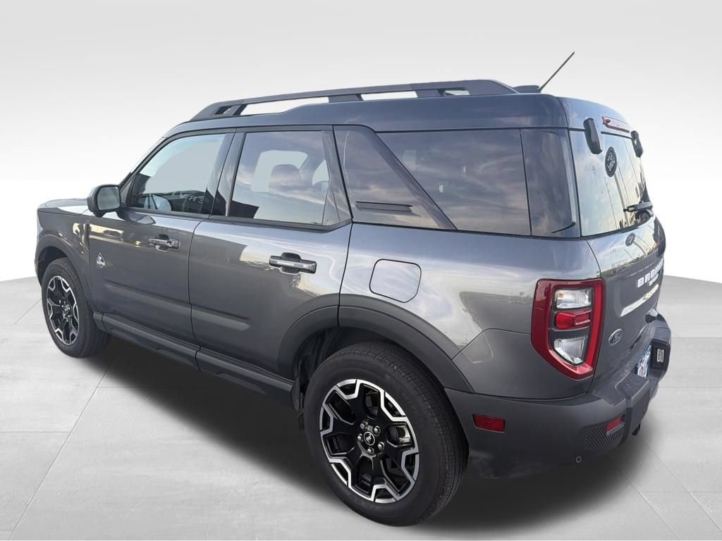 Used 2025 Ford Bronco Sport Outer Banks w/ Outer Banks Tech Package+ AWD/4WD image 30