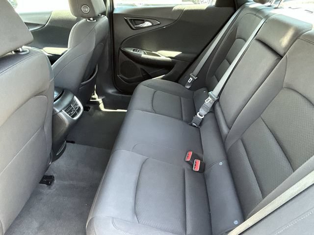 Used 2023 Chevrolet Malibu LT FWD image 16