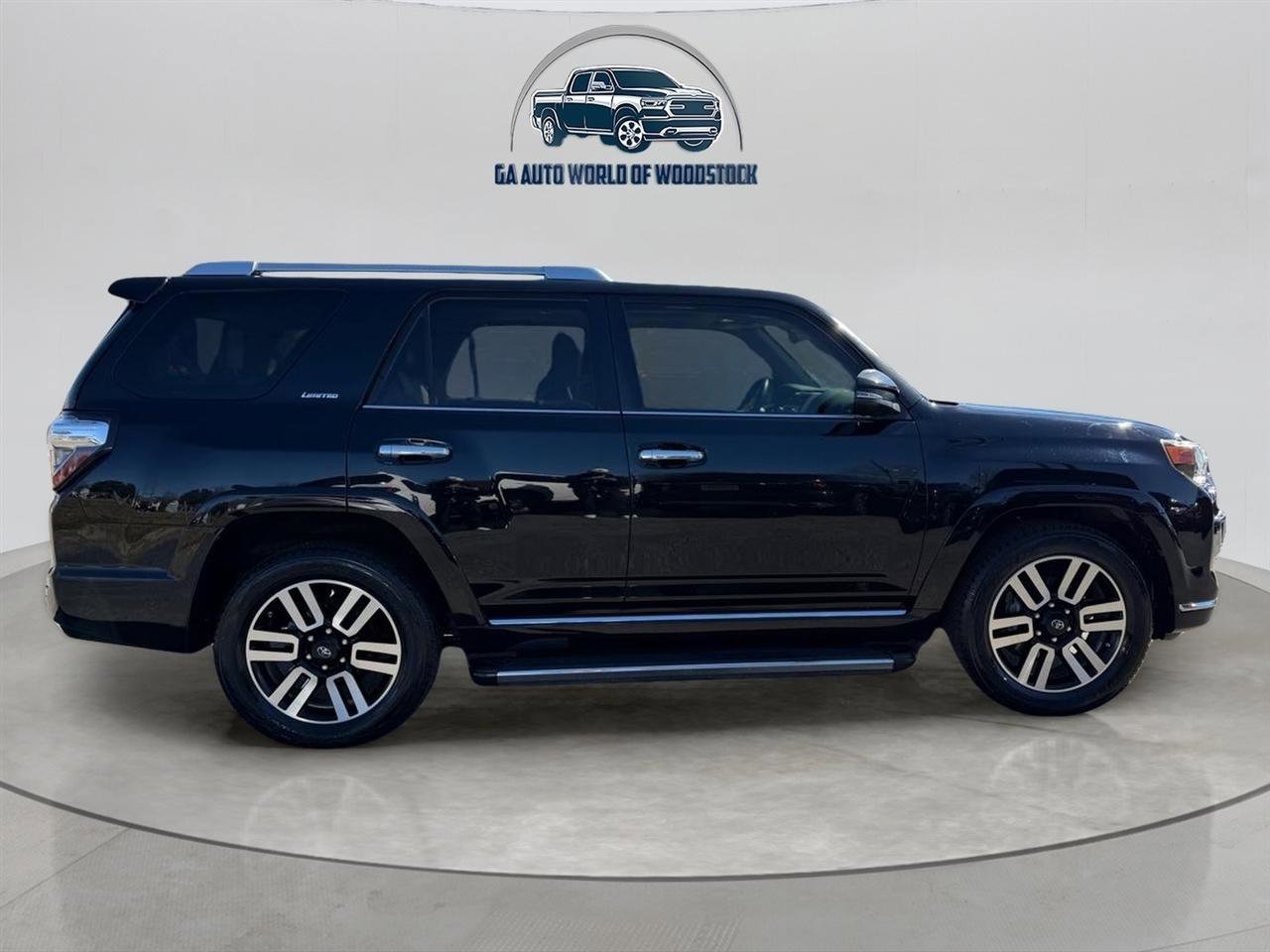 Used 2015 Toyota 4Runner Limited image 10
