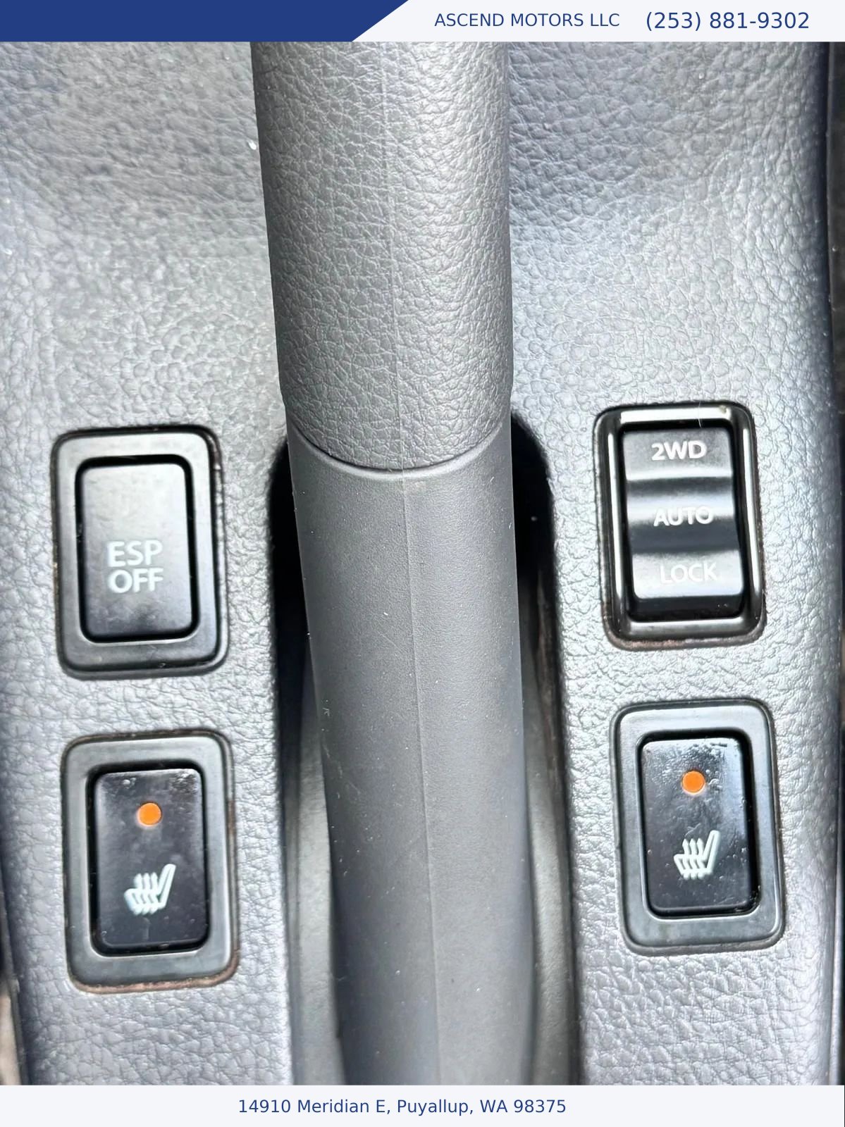 Used 2009 Suzuki SX4 AWD Hatchback w/ Touring Pkg image 14