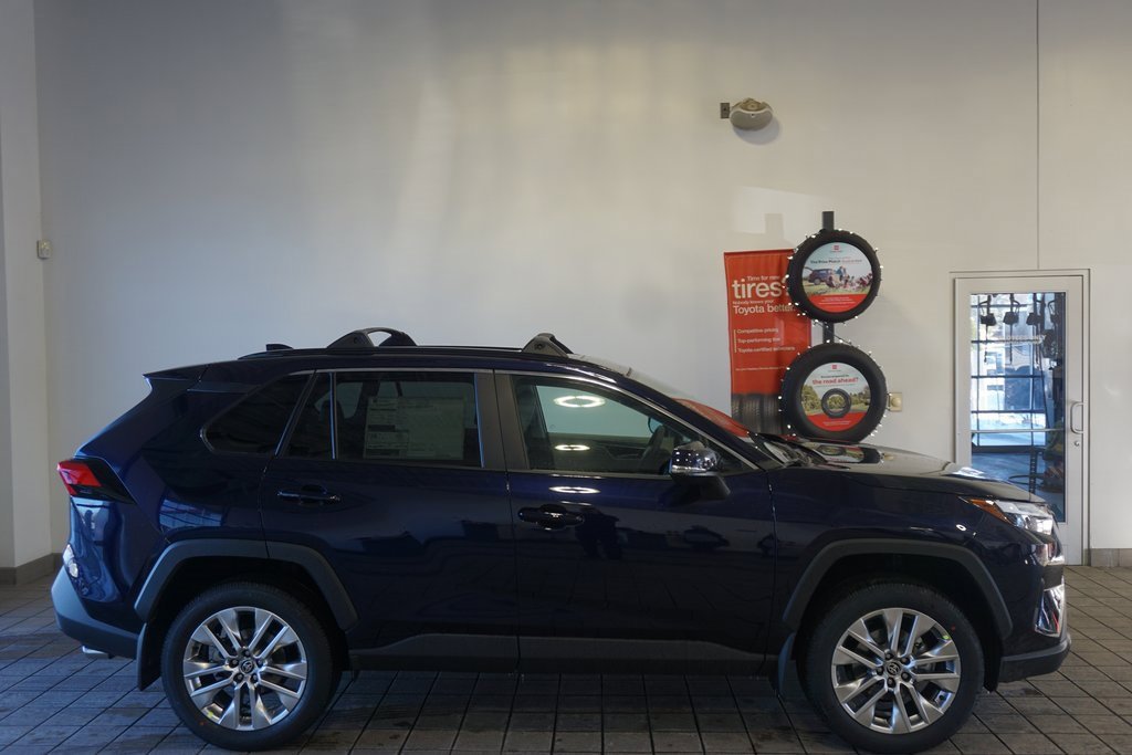 New 2025 Toyota RAV4 XLE Premium image 18