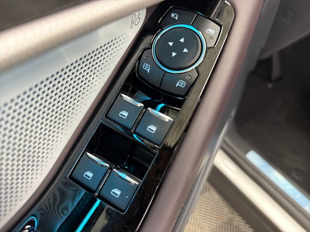 New 2026 Ford Explorer Platinum RWD image 16