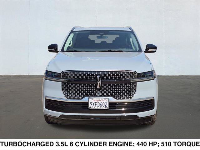 Used 2025 Lincoln Navigator L Reserve AWD/4WD image 2