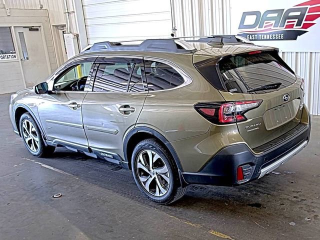Used 2021 Subaru Outback Touring XT AWD/4WD image 2