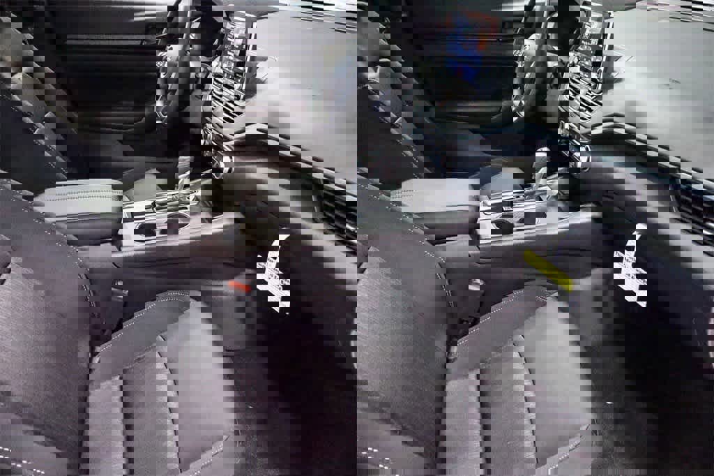 New 2025 Nissan Altima 2.5 S image 17