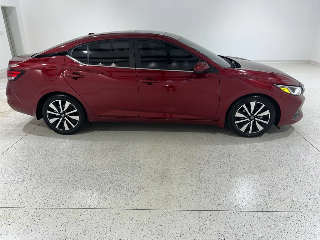 Used 2022 Nissan Sentra SV w/ SV Premium Package FWD image 6
