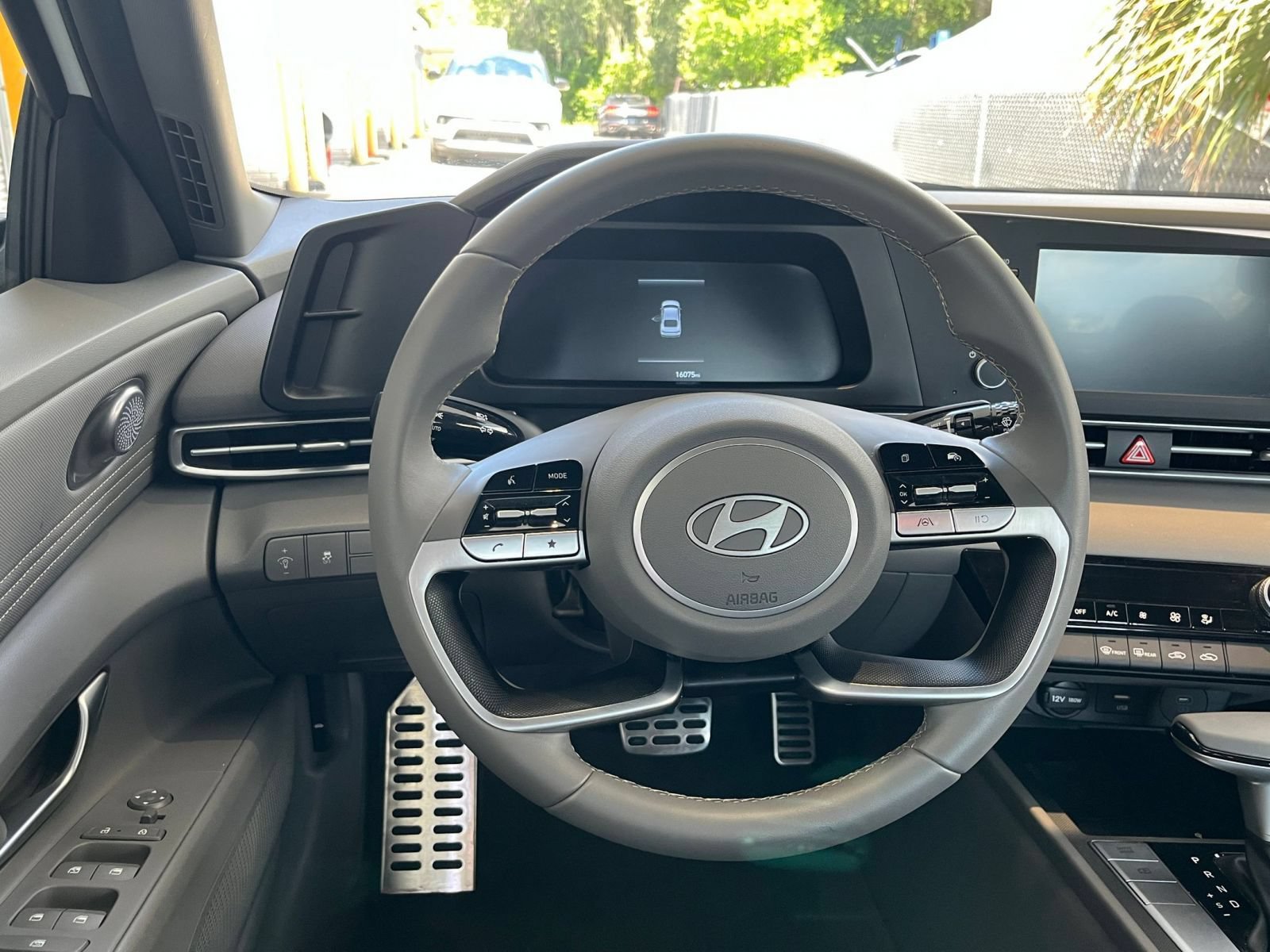 Used 2026 Hyundai Elantra Sport FWD image 27