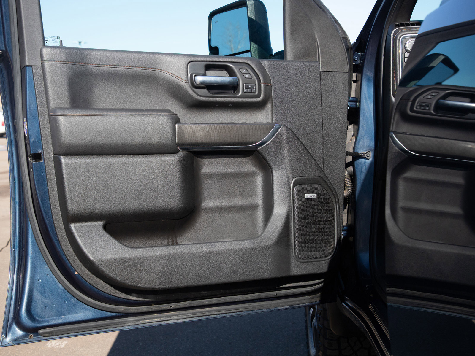 Used 2022 GMC Sierra 2500 AT4 w/ AT4 Premium Plus Package image 20