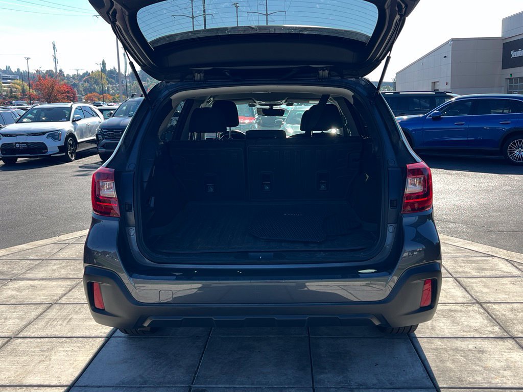 Used 2019 Subaru Outback 2.5i Premium w/ Protection Package #1 AWD/4WD image 12