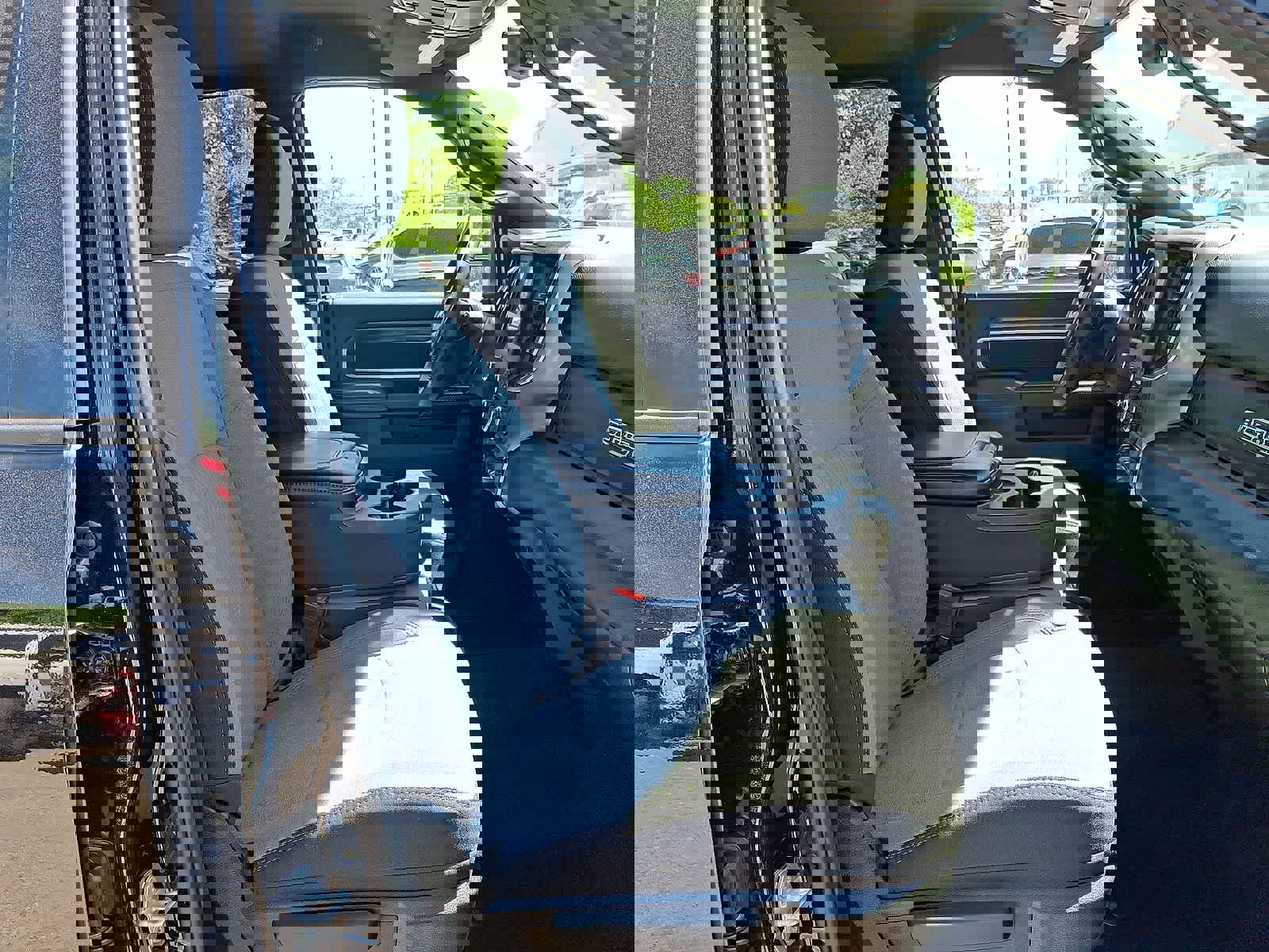 Used 2024 RAM 2500 Big Horn w/ Bed Utility Group AWD/4WD image 32