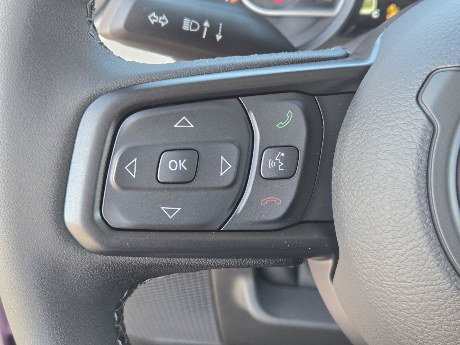 New 2026 Jeep Gladiator Sport AWD/4WD image 19
