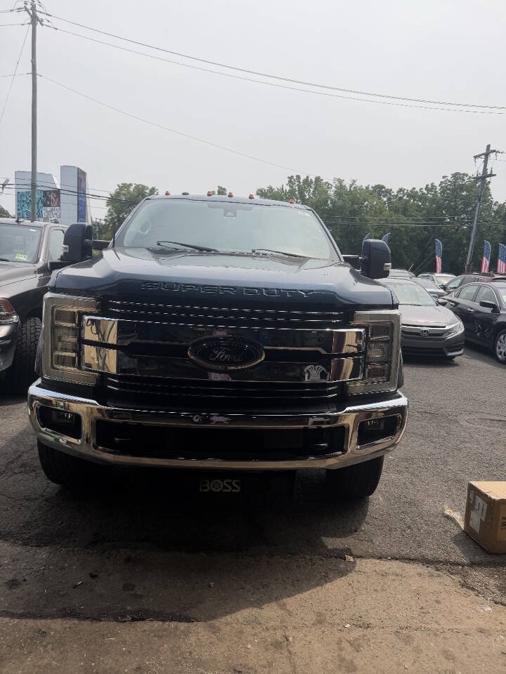 Used 2017 Ford F350 Lariat AWD/4WD image 15