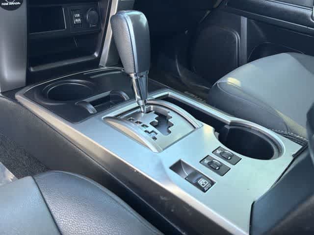 Used 2019 Toyota 4Runner SR5 Premium RWD image 26