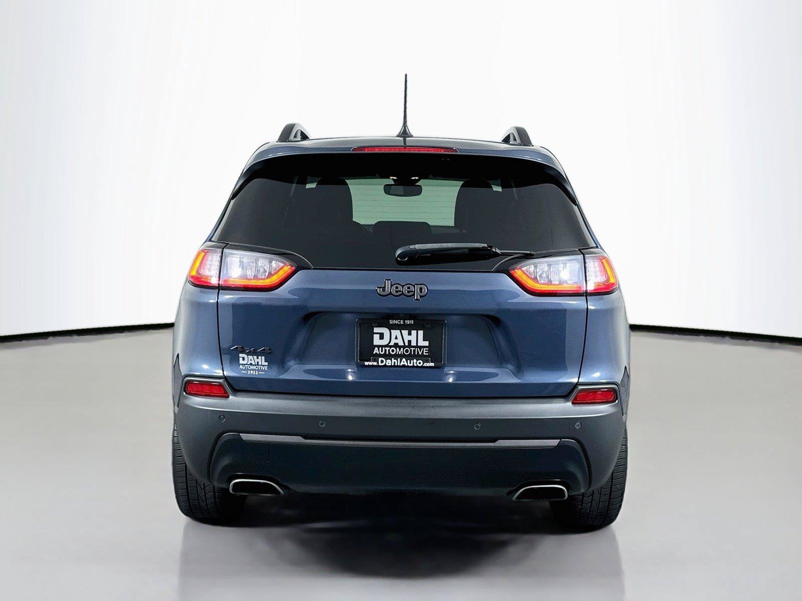 Used 2021 Jeep Cherokee Latitude Lux 80th Anniv w/ Quick Order Package 26U 80TH AWD/4WD image 12