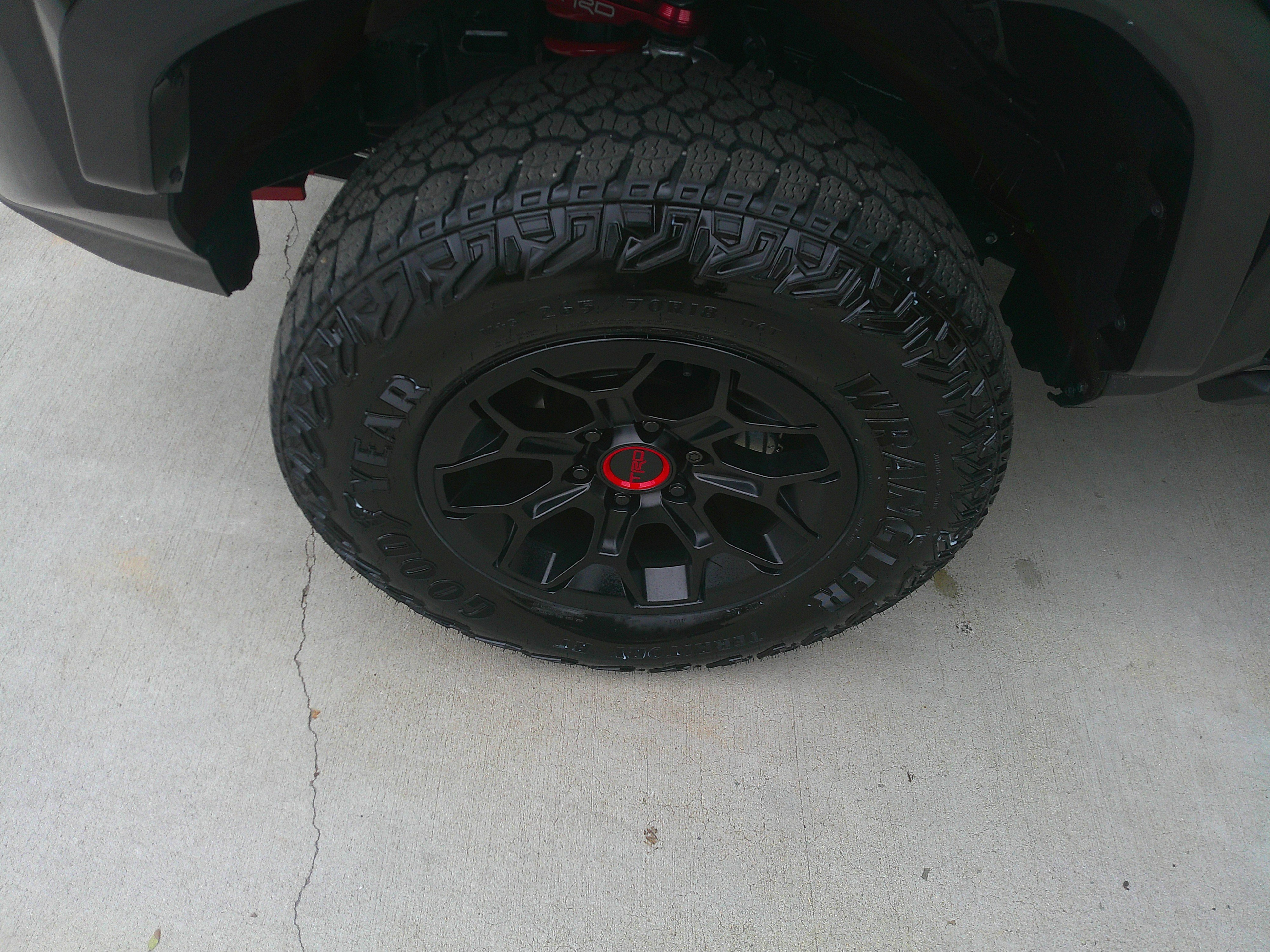 Used 2025 Toyota Tacoma TRD Pro image 16