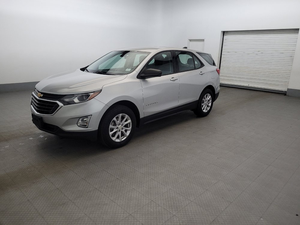 Used 2018 Chevrolet Equinox LS AWD/4WD image 2