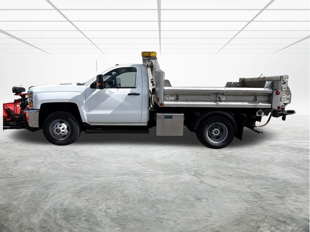 Used 2015 Chevrolet Silverado 3500 W/T w/ WT Convenience Package AWD/4WD image 3