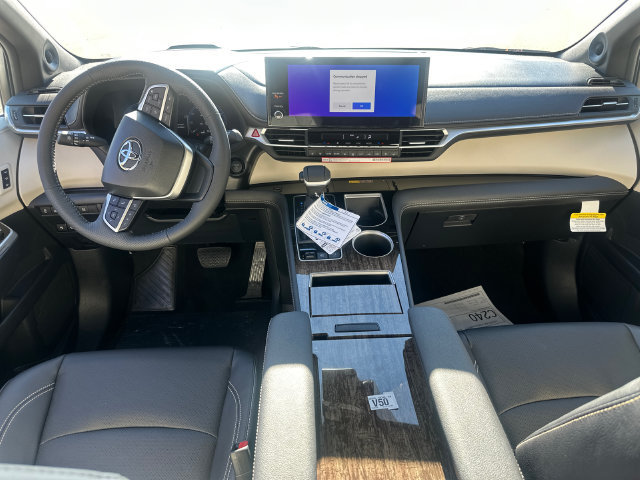 New 2026 Toyota Sienna Platinum AWD/4WD image 18