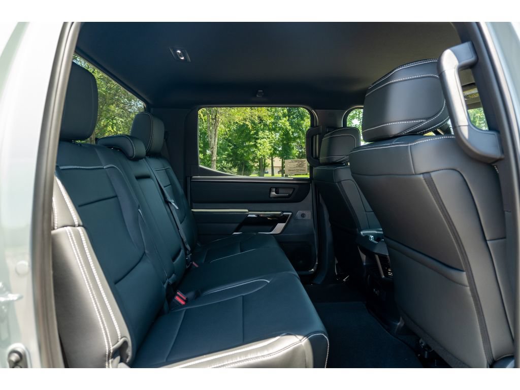 Used 2026 Toyota Tundra Limited AWD/4WD image 16