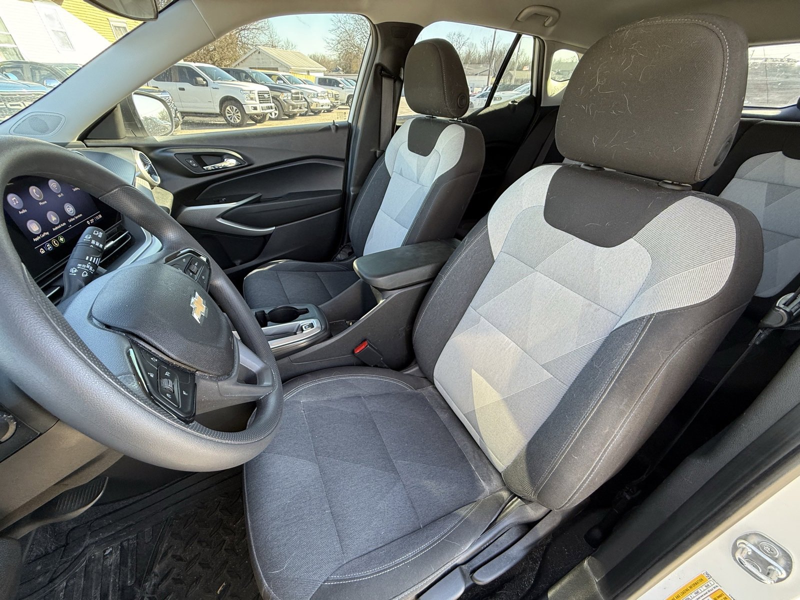 Used 2024 Chevrolet Trax LS image 19