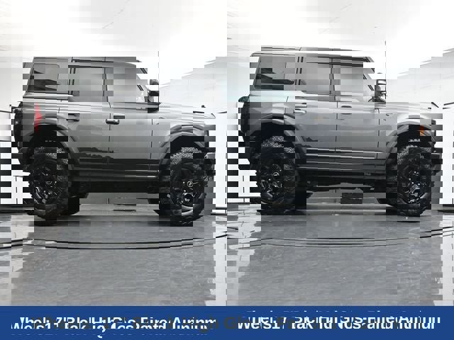 Used 2021 Ford Bronco Wildtrak image 37