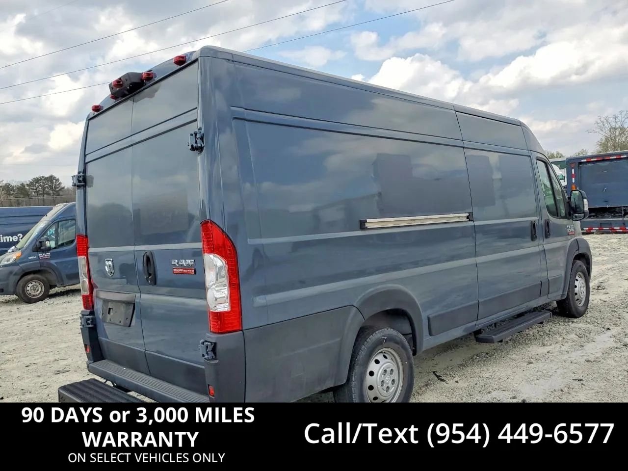 Used 2020 RAM ProMaster 3500 FWD image 1