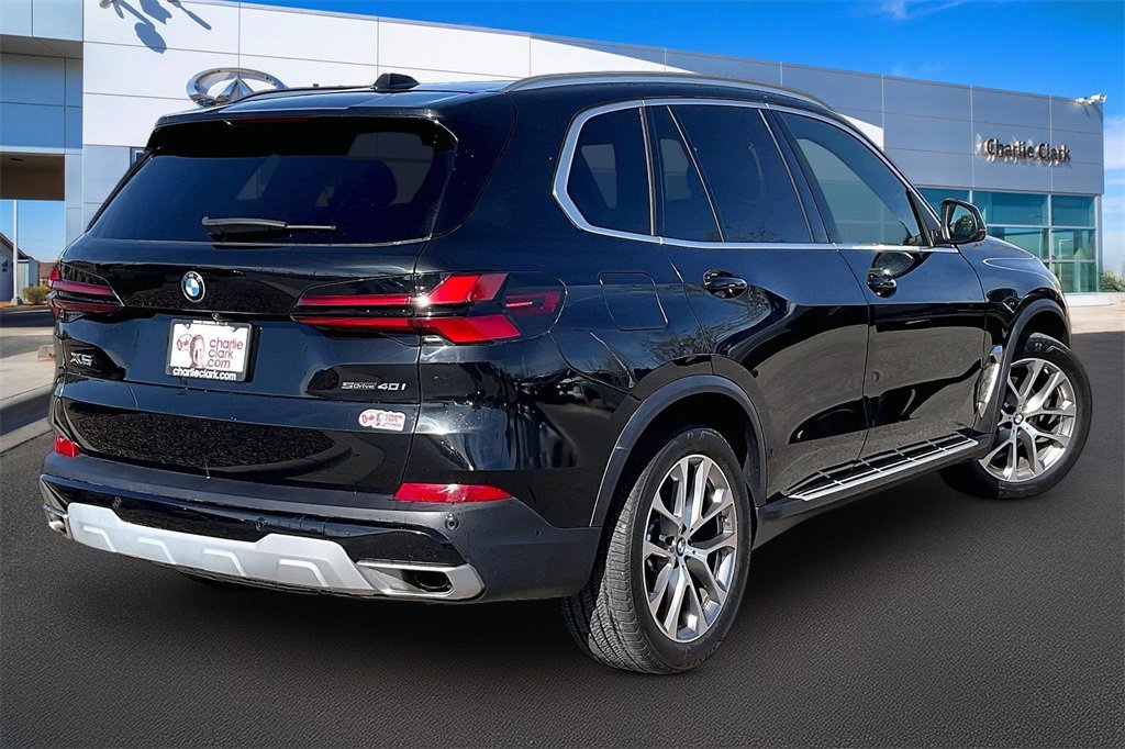 Used 2025 BMW X5 sDrive40i image 2