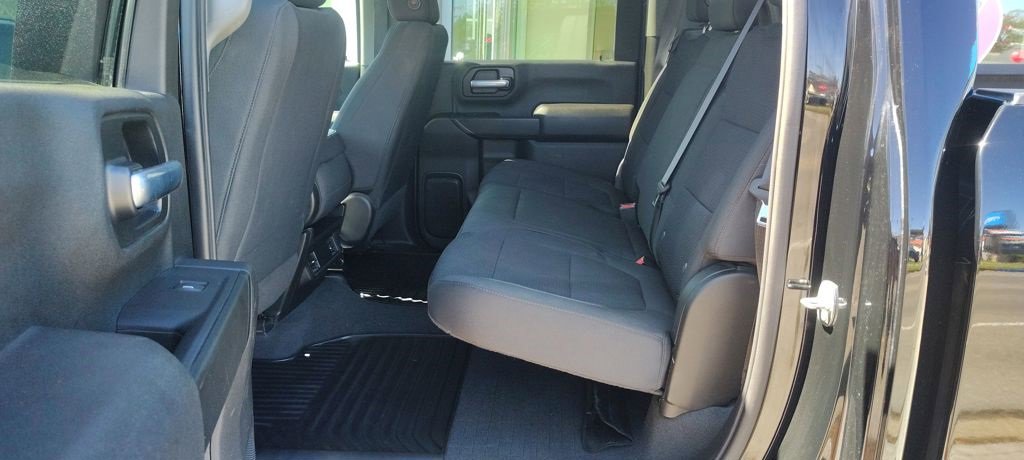 Used 2021 Chevrolet Silverado 2500 Custom w/ Custom Value Package image 21