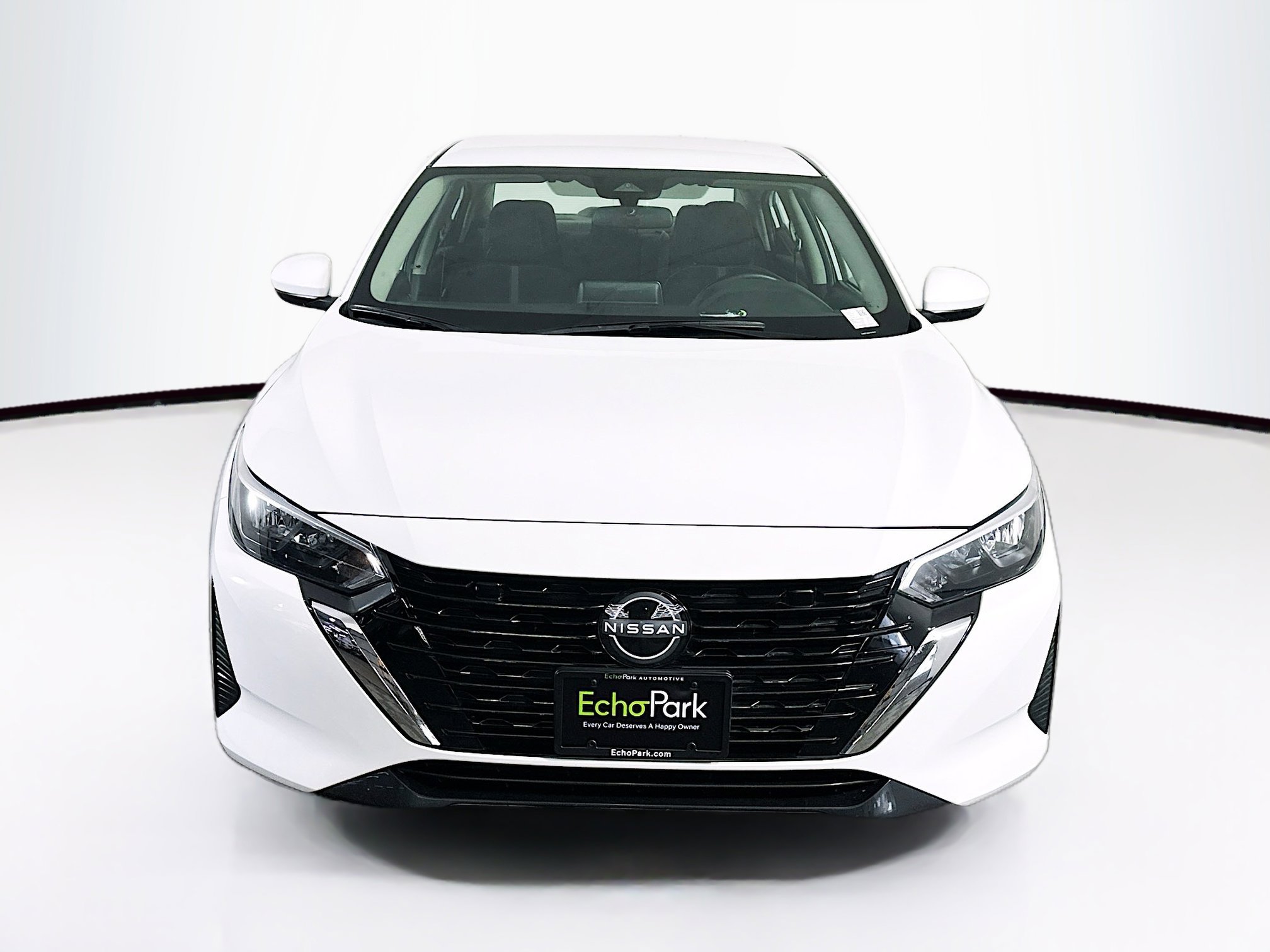 Used 2024 Nissan Sentra SV image 2