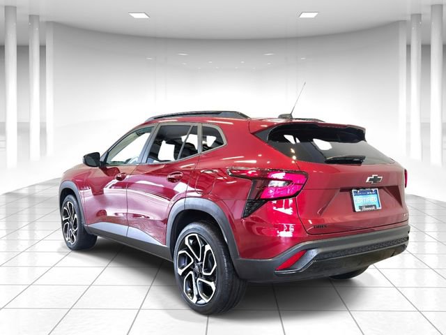 Certified 2025 Chevrolet Trax RS image 3