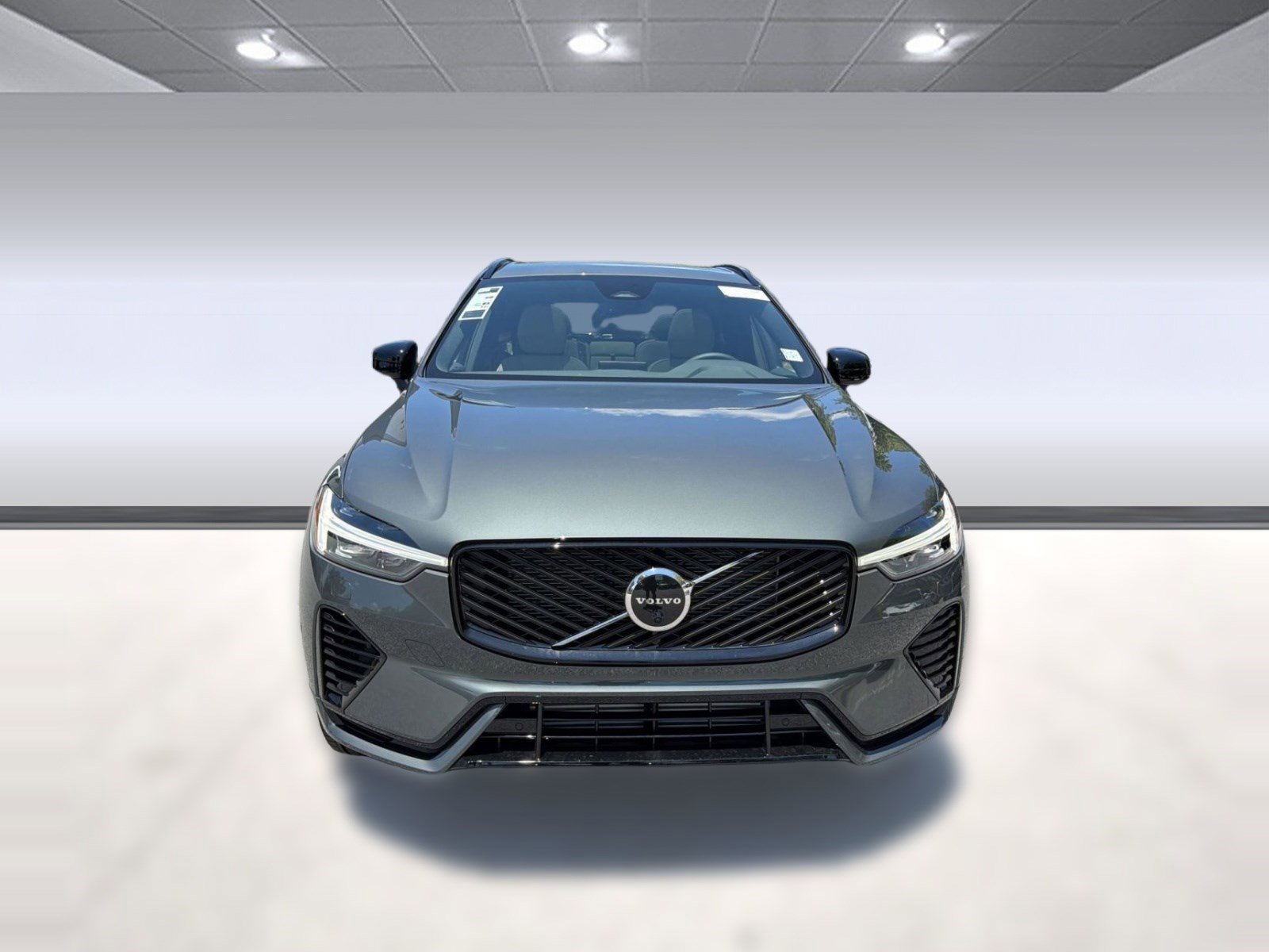 New 2026 Volvo XC60 T8 Plus w/ Climate Package AWD/4WD image 6