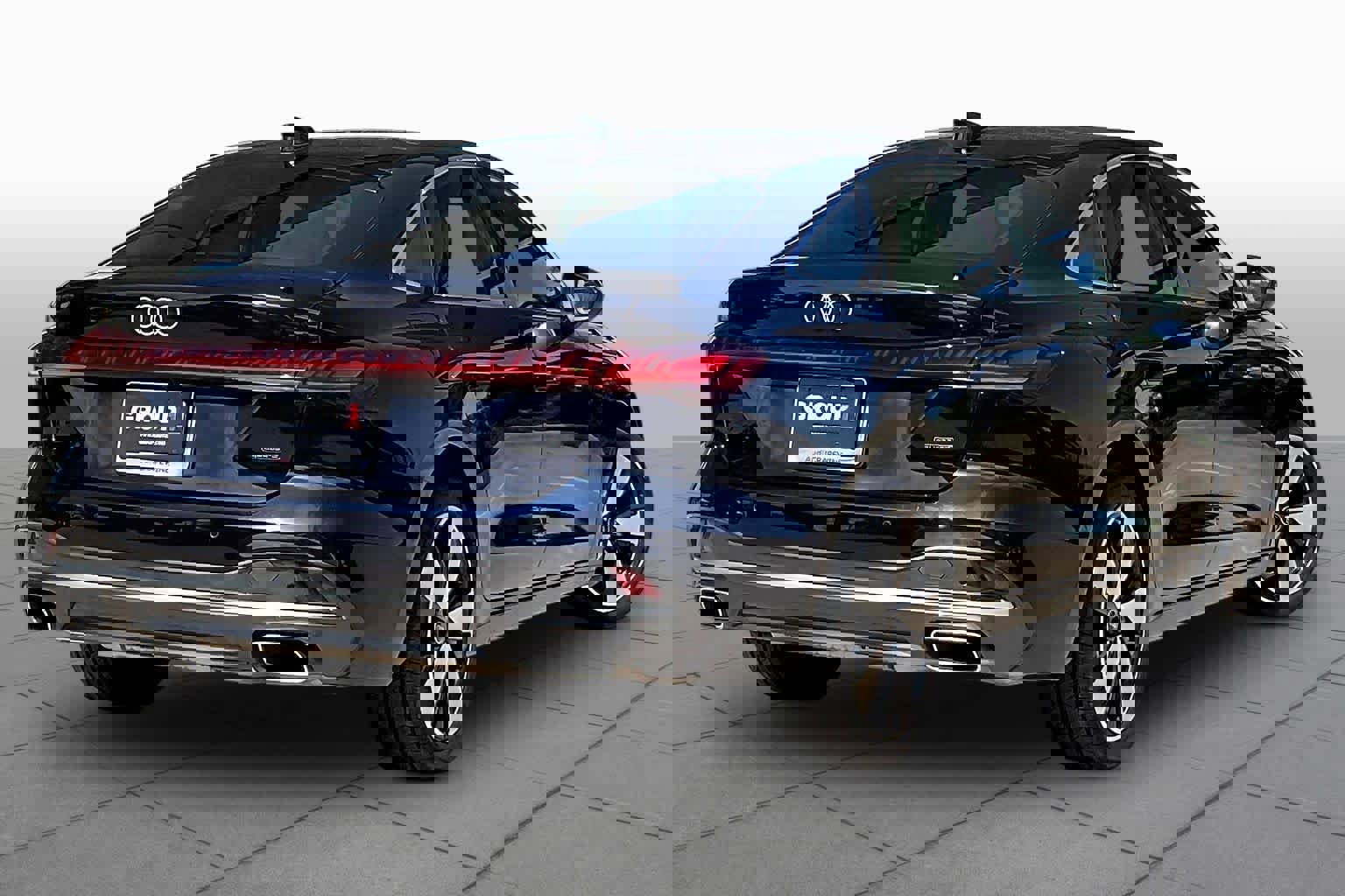 Used 2025 Audi A5 2.0T Premium w/ Convenience Package image 13