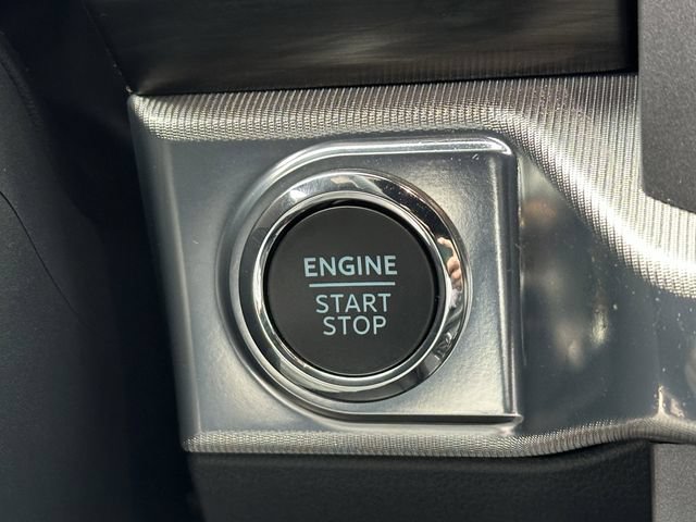 Used 2025 Ford F150 Lariat w/ Equipment Group 501A Mid AWD/4WD image 21