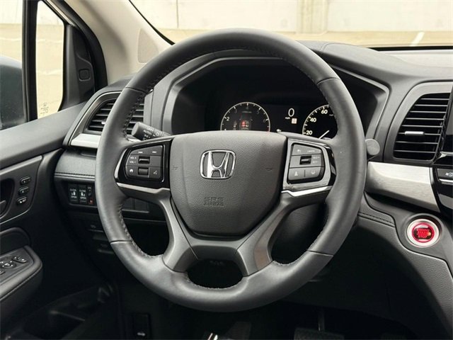 Certified 2026 Honda Odyssey EX-L image 12