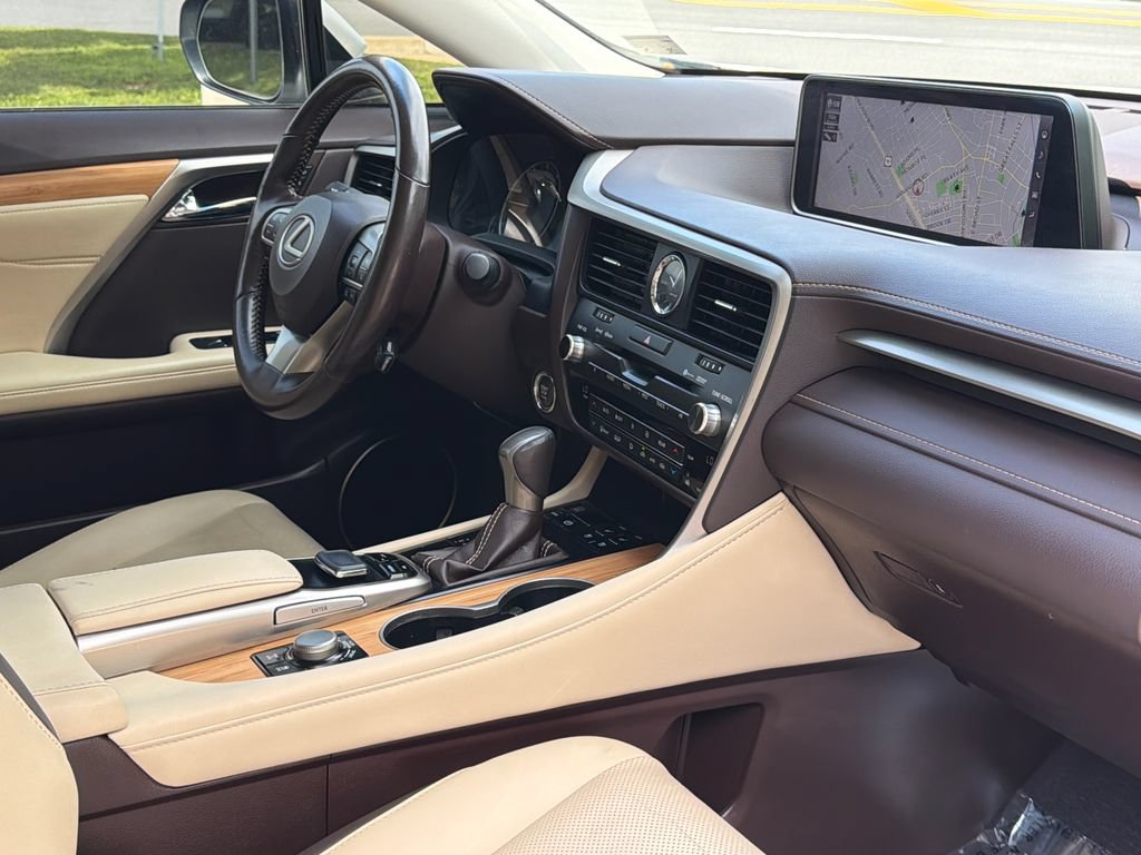 Used 2018 Lexus RX 350L AWD image 14