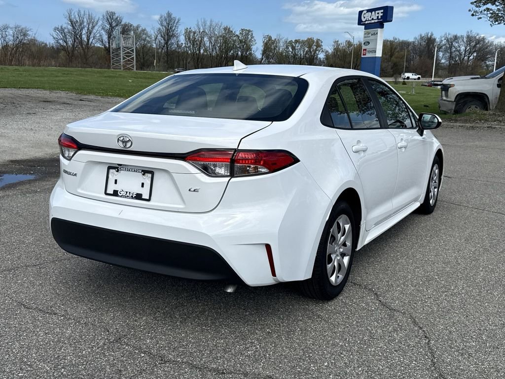 Used 2024 Toyota Corolla LE FWD image 8