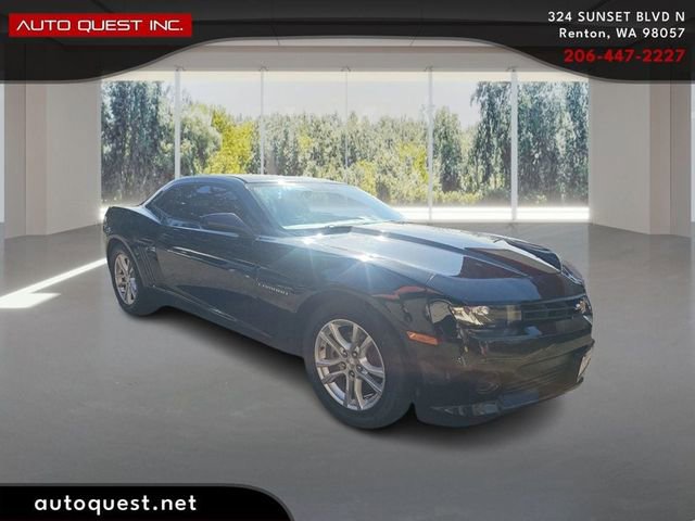 Used 2015 Chevrolet Camaro LS RWD image 3
