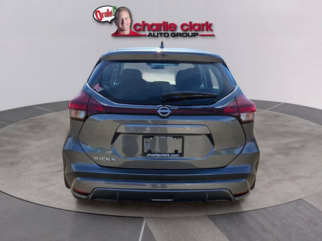 Used 2025 Nissan Kicks Play S FWD image 5