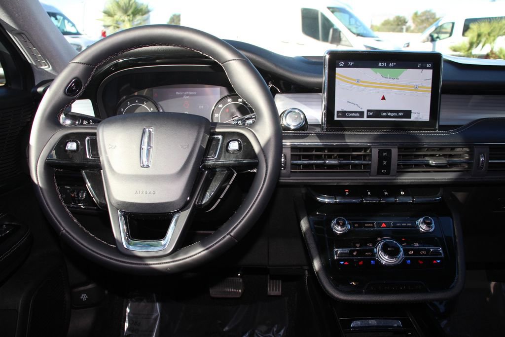 Certified 2022 Lincoln Corsair AWD w/ Equipment Group 101A image 12