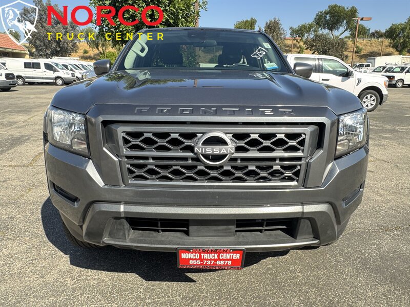 Used 2023 Nissan Frontier SV w/ Technology Package RWD image 10