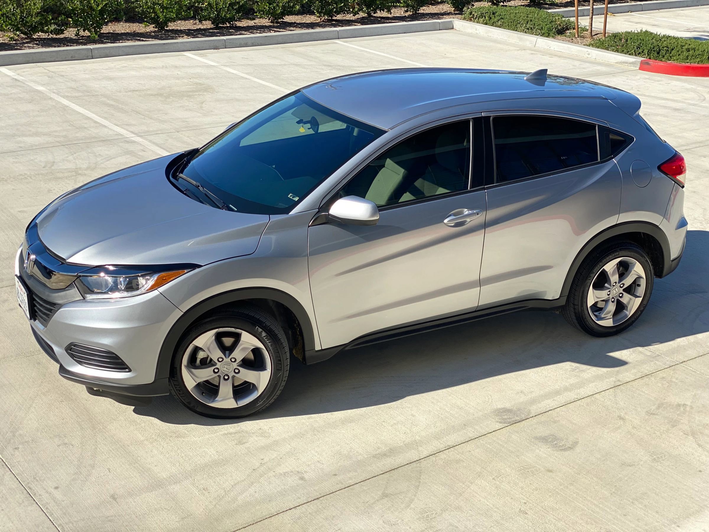 Used 2019 Honda HR-V LX image 6