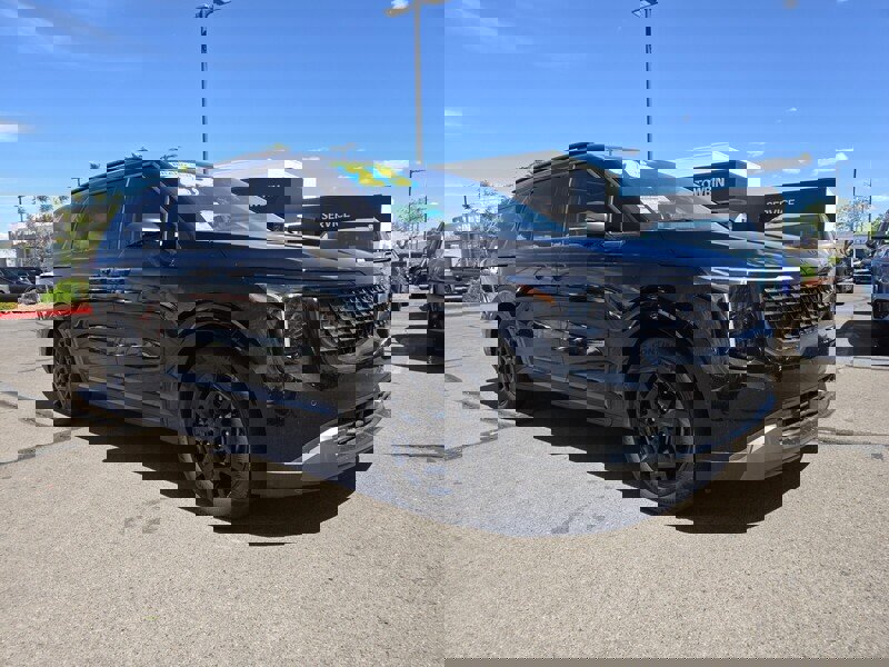 New 2025 Kia Carnival SX Prestige image 2