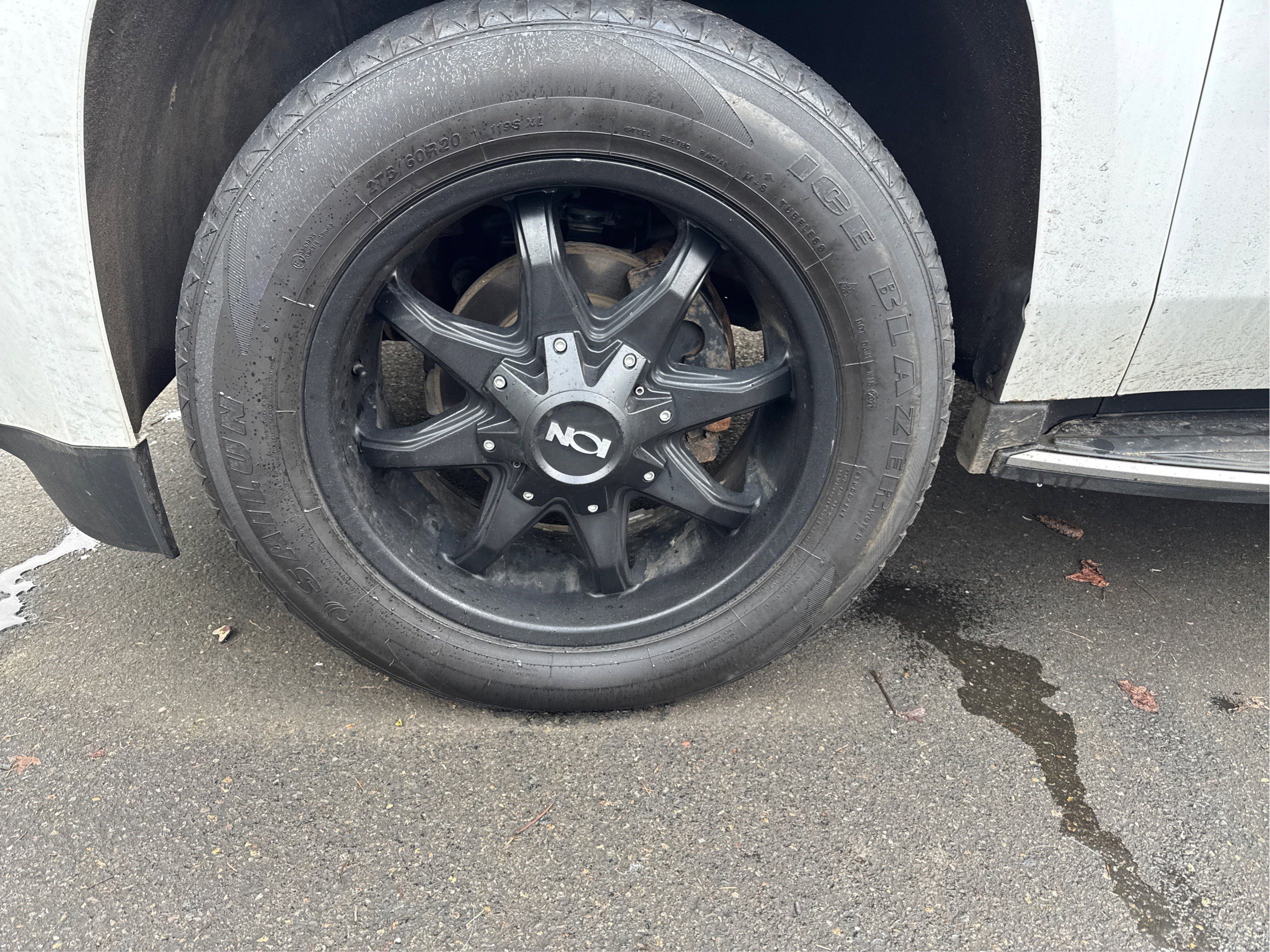 Used 2020 GMC Yukon XL SLT w/ HD Trailering Package image 29