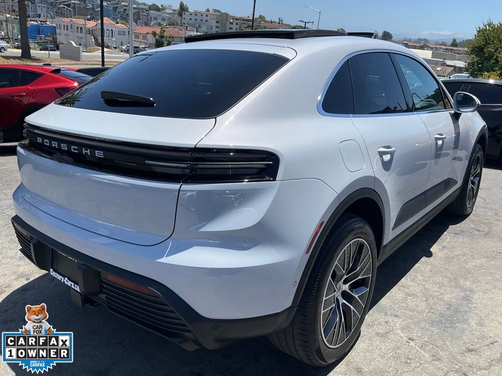 Used 2025 Porsche Macan 4S Electric AWD/4WD image 81