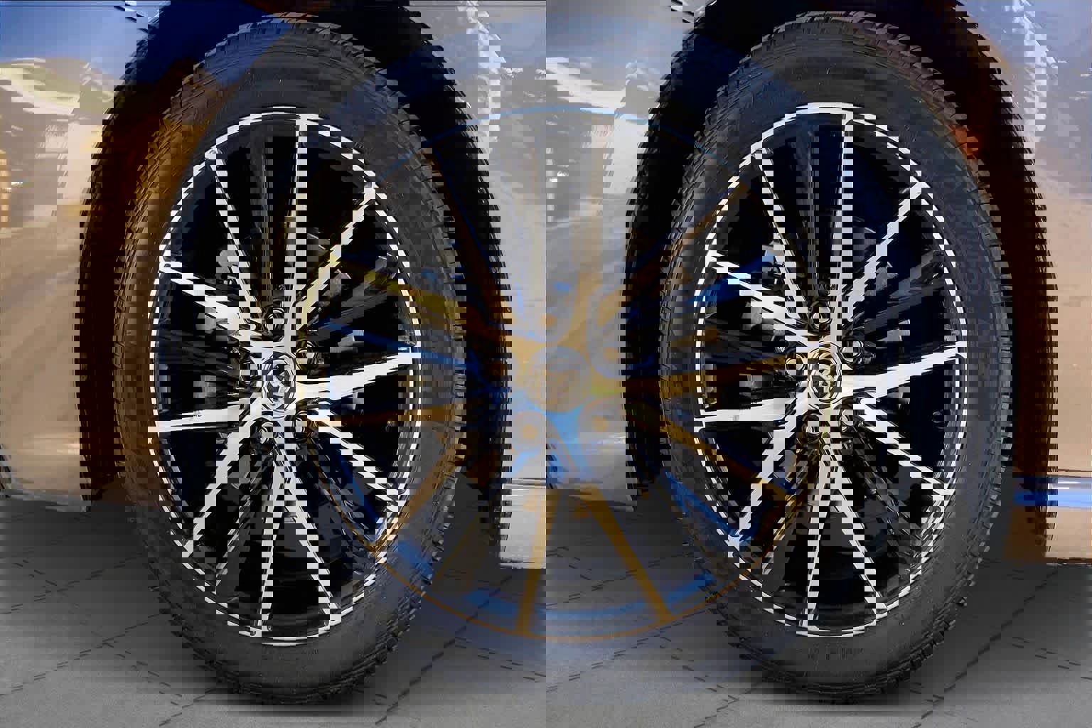 Used 2022 Toyota Camry SE image 10