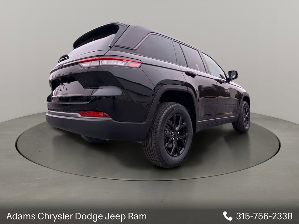 New 2026 Jeep Grand Cherokee Altitude AWD/4WD image 3