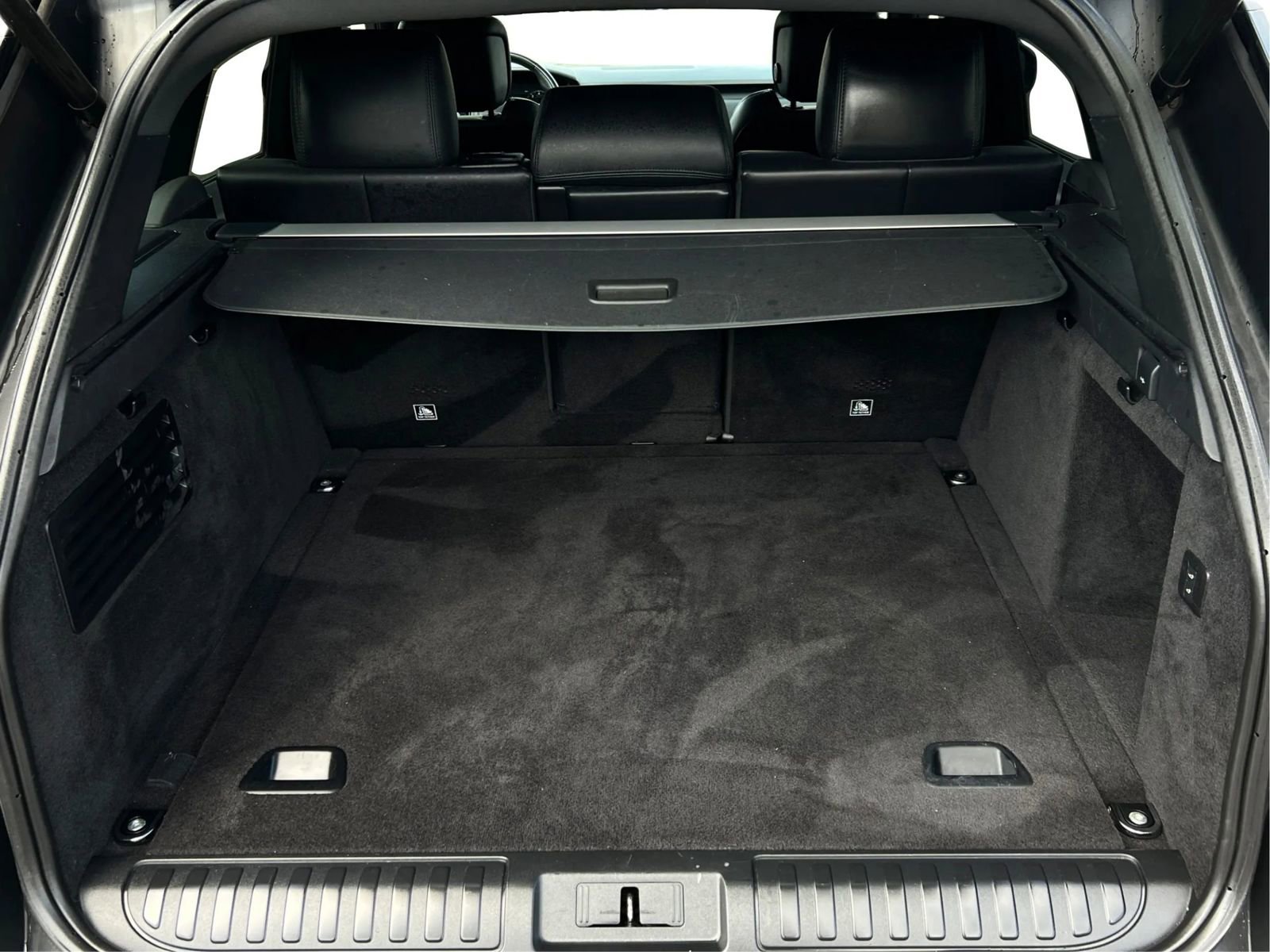 Used 2022 Land Rover Range Rover Sport HSE Silver Edition image 14