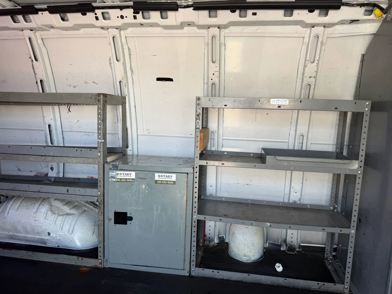 Used 2012 Chevrolet Express 1500 RWD image 12
